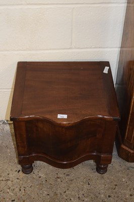 Lot 335 - Victorian serpentine front box commode
