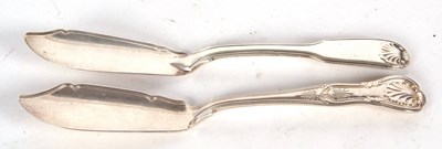 Lot 35 - George IV silver butter knife, fiddle, shell...
