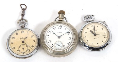 Lot 364 - A lot of three pocket watches to include an...