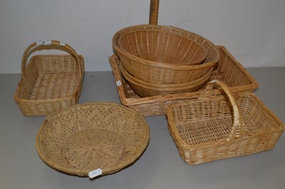 Lot 22 - Collection of assorted baskets