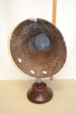 Lot 128 - Vintage gramophone horn