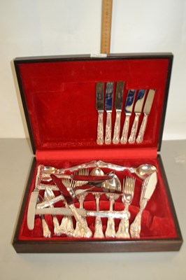 Lot 164 - Canteen of silver plated cutlery