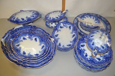 Lot 173 - Quantity of blue and white dinner wares