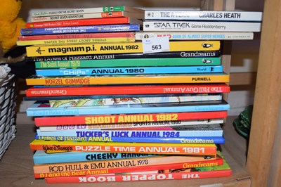 Lot 563 - Quantity of various juvenile books including...