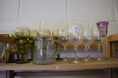 Lot 571 - Selection of various etched and other glass