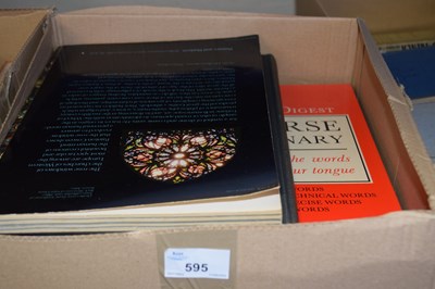 Lot 595 - Box of various books including architecture,...