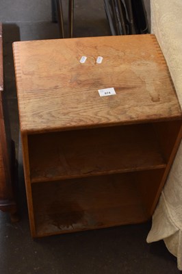 Lot 874 - Utility  bedroom cupboard