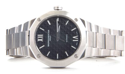 Lot 306 - A Baume Mercier Riviera automatic gent's...