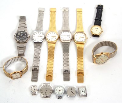 Lot 424 - Mixed Lot: Various wristwatches, makers to...