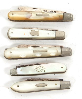 Lot 249 - Group of five mother of pearl handled silver...