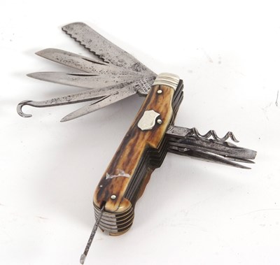 Lot 282 - Joseph Haywood sportsmans pocket knife, with...