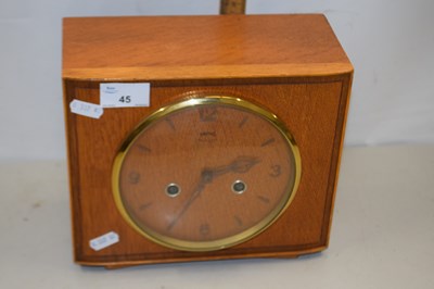 Lot 45 - Smiths mantel clock