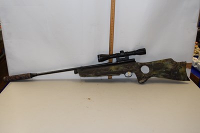 Lot 65 - A SMK TH78D air rifle with scope