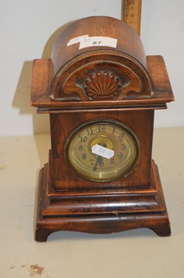 Lot 87 - Early 20th Century mantel clock