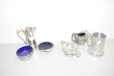 Lot 66 - MIXED LOT VARIOUS SILVER PLATED WARES TO...