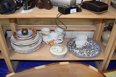 Lot 547 - Quantity of assorted ceramics to include...