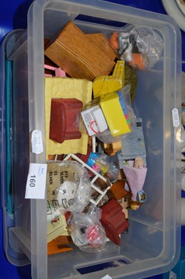 Lot 160 - Collection of 20th Century dolls house furniture