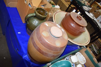 Lot 613 - Terracotta dairy bowl together with a cask jar...