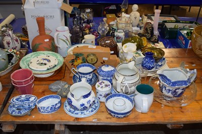 Lot 218 - Large mixed lot of various items to include...