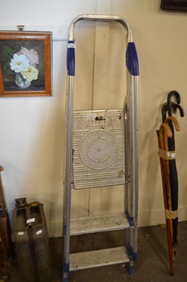 Lot 705 - An aluminium stepladder