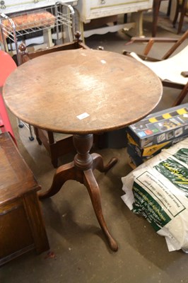 Lot 880 - Mahogany tilt top table