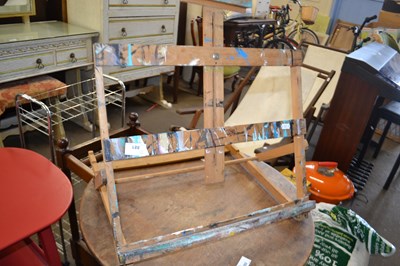 Lot 881 - Table top artists easel