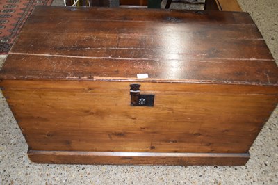 Lot 320 - Stained pine blanket box, 107cm wide