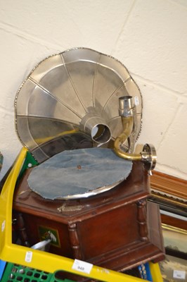 Lot 949 - Gramophone