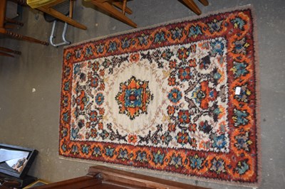 Lot 712 - 20th Century floral pattern rug