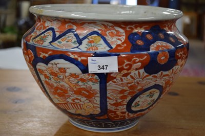 Lot 347 - Japanese Imari jardiniere, 25cm diameter