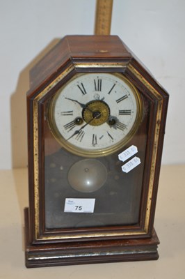 Lot 75 - Vintage mantel clock