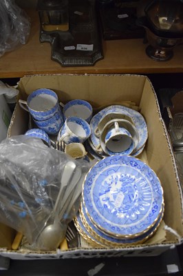 Lot 637 - Quantity of assorted blue and white tea wares...