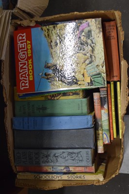 Lot 664 - Books to include Boy's annuals and other books