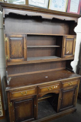 Lot 752 - Stained pine dresser