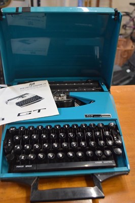 Lot 787 - Smith Corona typewriter