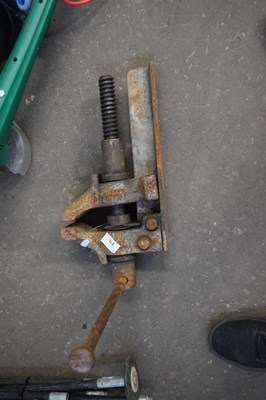 Lot 816 - Bench vice