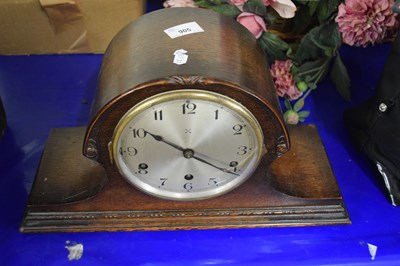 Lot 905 - Wooden cased mantel clock