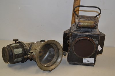 Lot 76 - A Defendants J & R Oldfield Ltd oil lamp...