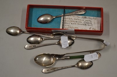 Lot 114 - A small quantity of silver teaspoons to...