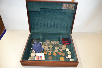 Lot 116 - Quantity of assorted coinage and medallions