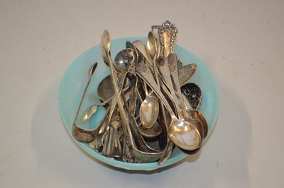 Lot 124 - Set of five silver teaspoons and a quantity of...