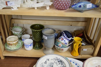 Lot 526 - VARIOUS ITEMS TO INCLUDE TEA WARES, SMALL...