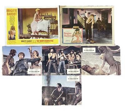 Lot 143 - A collection of vintage lobby cards and film...