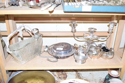 Lot 567 - VARIOUS SILVER PLATED WARES TO INCLUDE...
