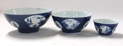 Lot 429 - Group of three Bow porcelain bowls, the blue...