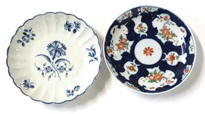 Lot 432 - Worcester porcelain plate in the Royal Lily...