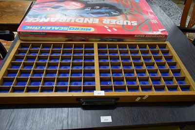 Lot 253 - VINTAGE PRINTERS TRAY