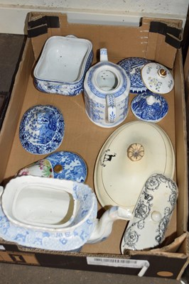 Lot 637 - BOX CONTAINING QUANTITY OF ENGLISH PORCELAIN...