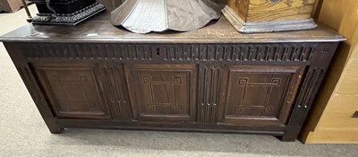 Lot 526 - 18th century oak coffer with three panelled...