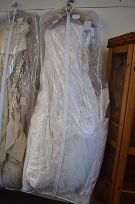 Lot 695 - WEDDING DRESS